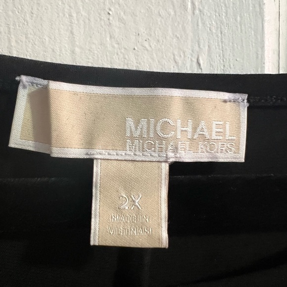 NWOT Black Michael Kors hi low dress with gold studs 2X - Picture 8 of 9